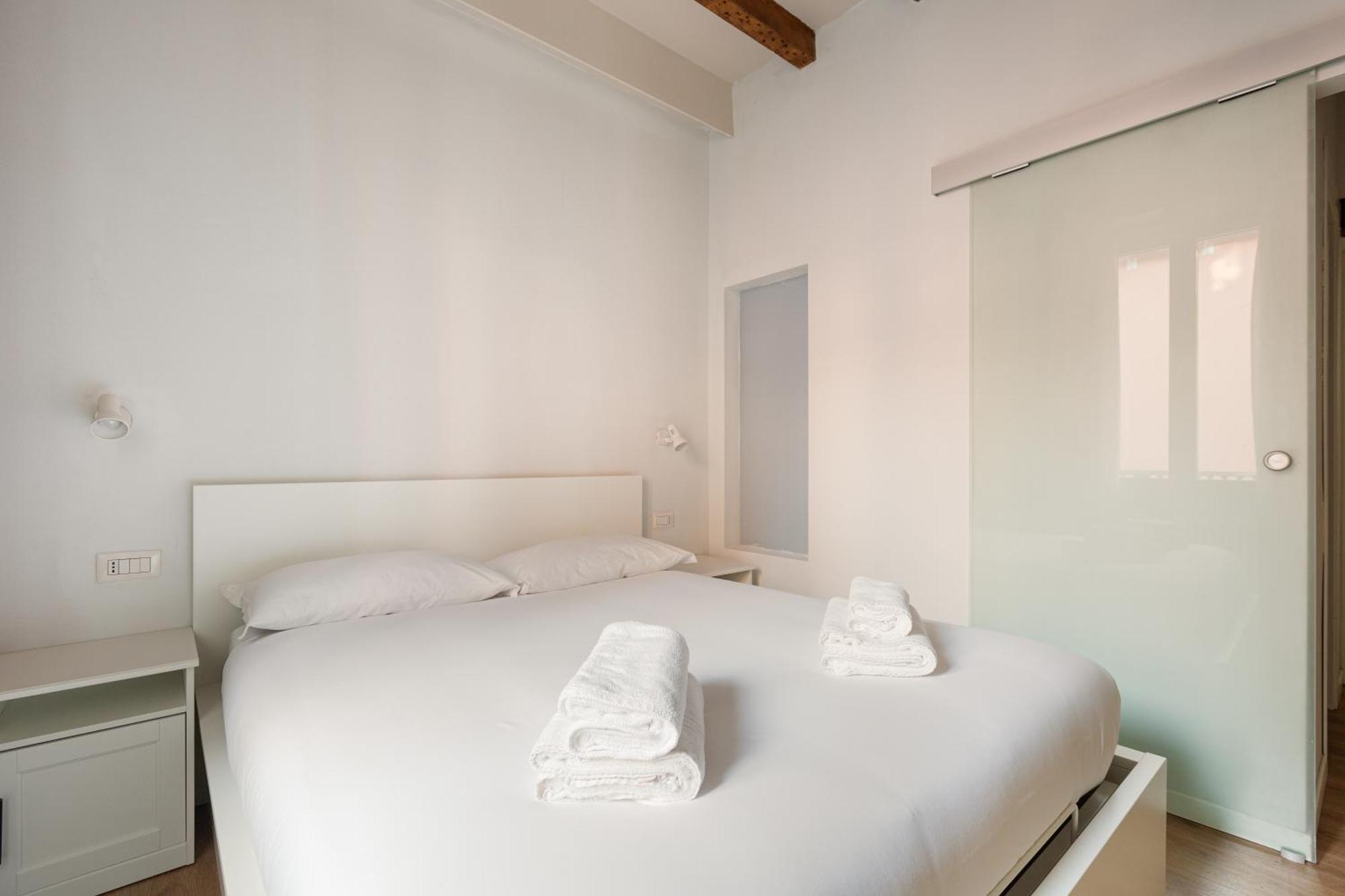 Bright Apartment -Pasteur M1 Milán Exterior foto
